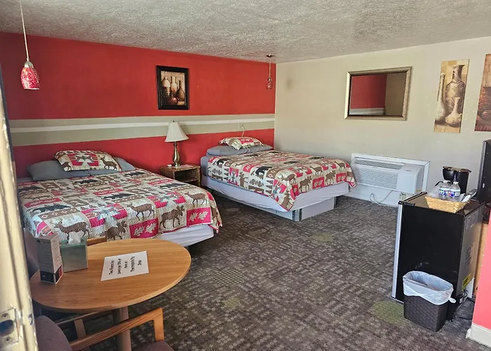 Two Rivers Motel 2*